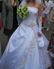 Продам красивое свадебное платье
